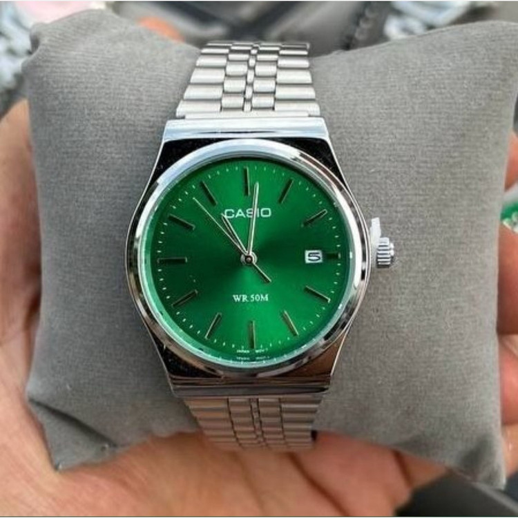 ساعت مچی مردانه کاسیوCASIO وینتیج بند نقره ای صفحه نمایش گرد رنگ بندی کد 9023