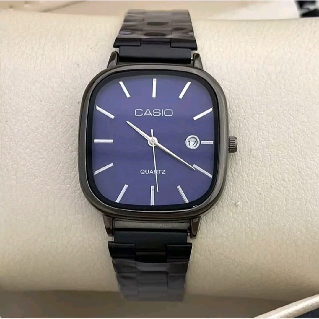 ساعت مچی مردانه کاسیوcasio موتور ژاپن صفحه مربعی بند مشگی وشیک ضد آب تمام مشگی وشیک کد1221