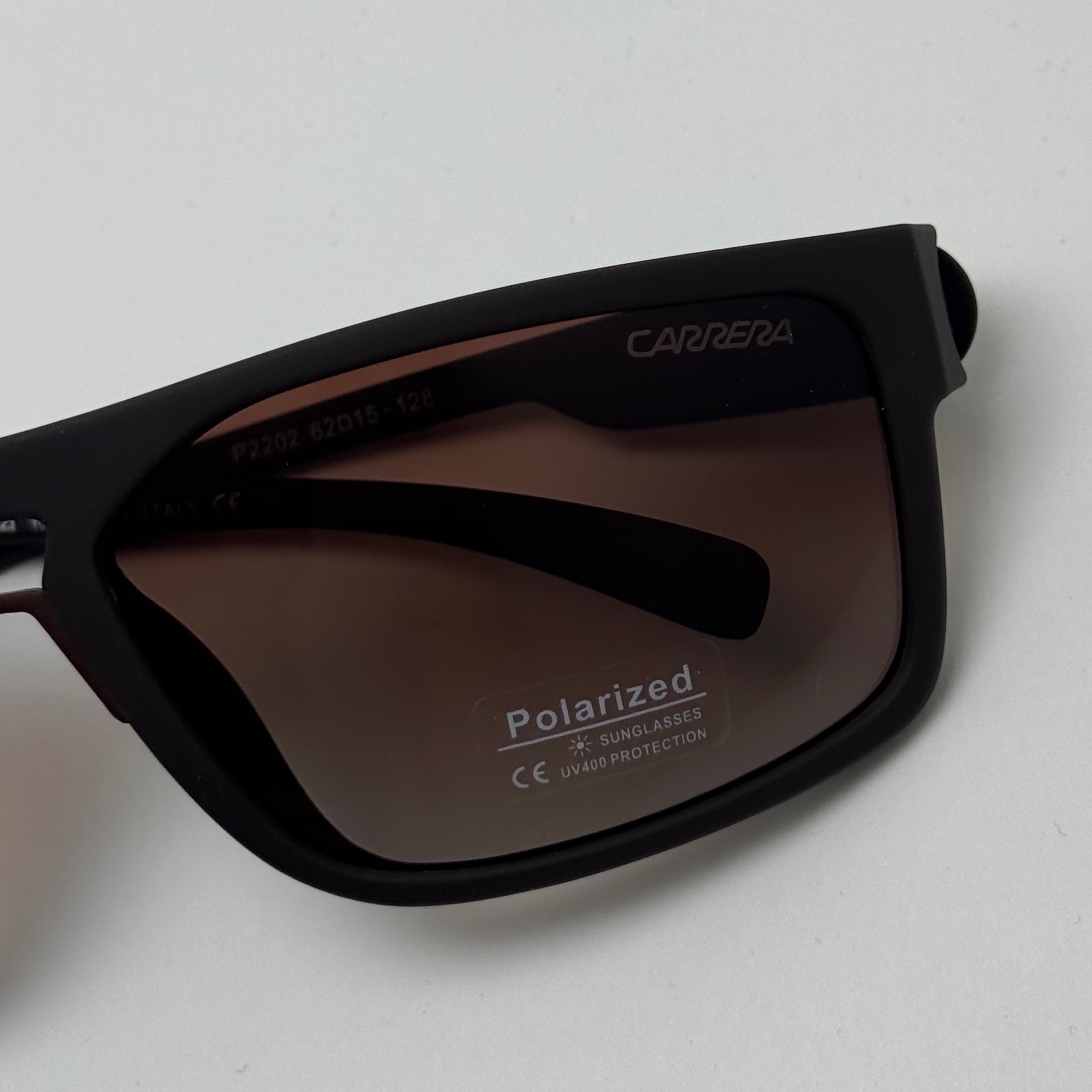 عینک آفتابی پلاریزه اسپرت کررا CARRERA قهوه ای مناسب رانندگی به همراه کاور پارچه ای و دستمال نانو مخصوص کد 2202