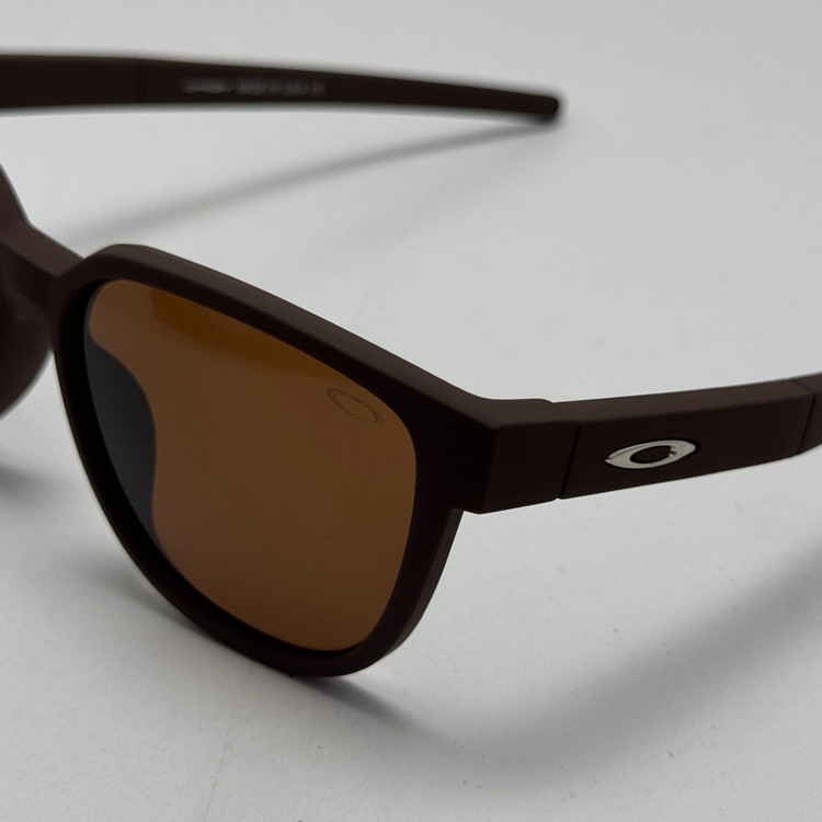عینک آفتابی اوکلی سبک OAKLEY آمریکایی قهوه ای کد 2435