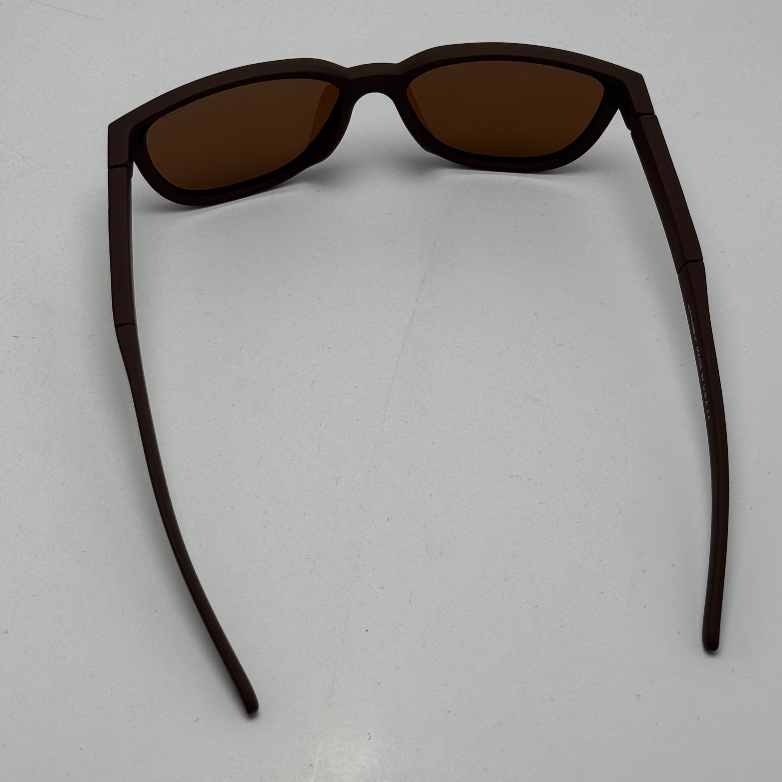 عینک آفتابی اوکلی سبک OAKLEY آمریکایی قهوه ای کد 2435