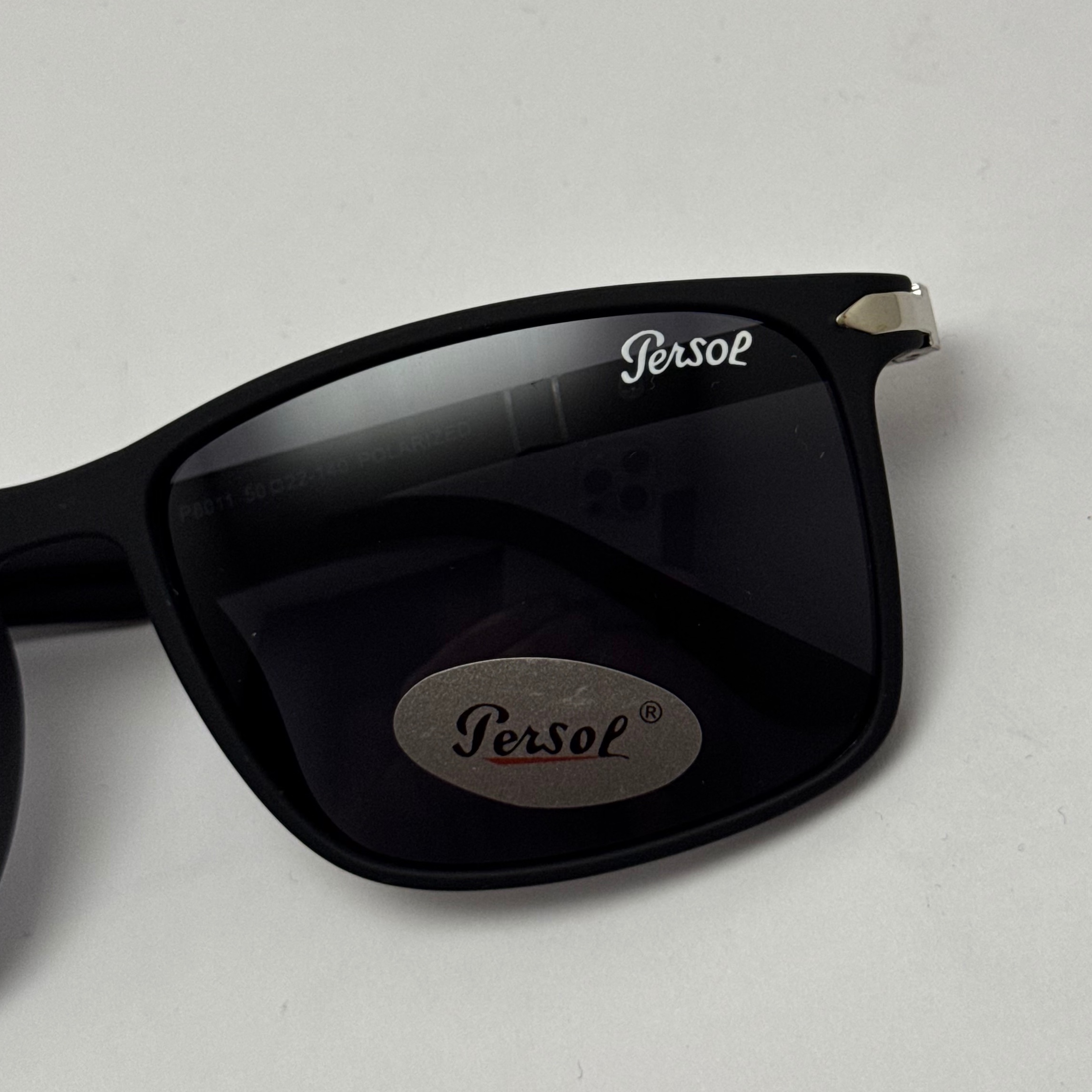عینک آفتابی پلاریزه پرسول PERSOL مستطیلی لولا فنری کد P 8011