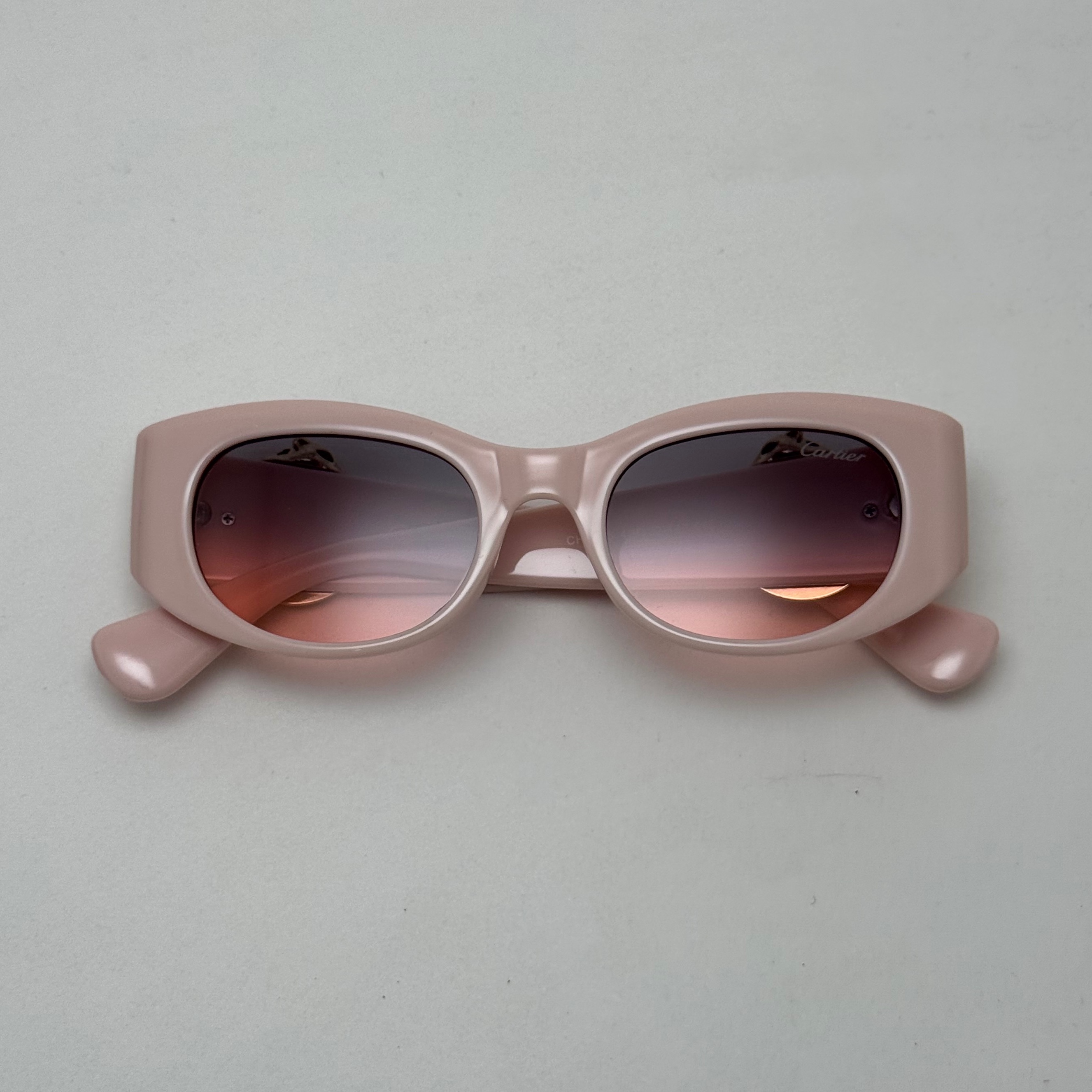 عینک آفتابی زنانه لاکچری کارتیر Panthere De Cartier صورتی