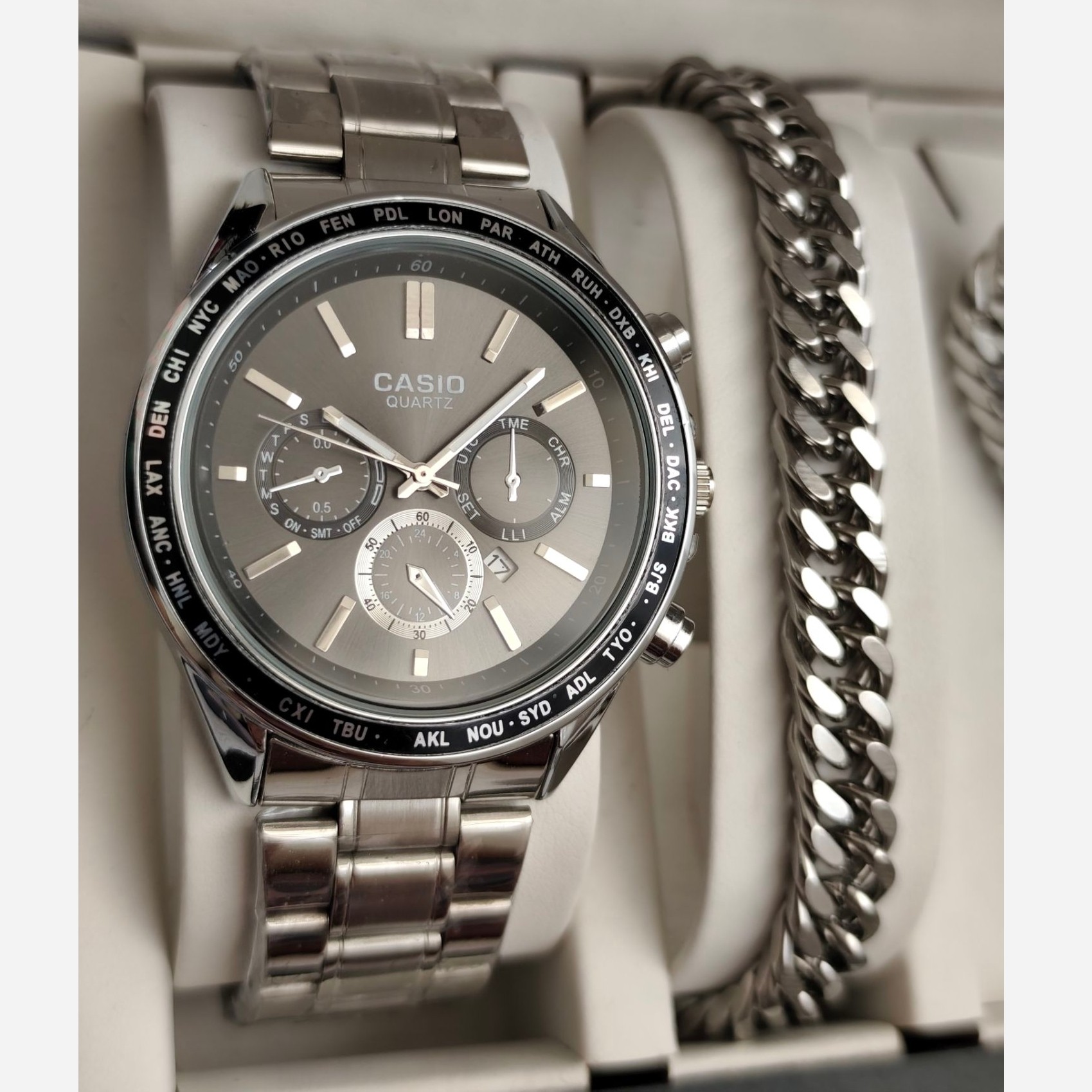 ست ساعت مردونه کاسیو casio با دستبند و گردنبند کارتیر و حلقه استیل