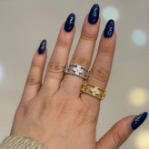 انگشتر زنانه طرح دولاین ونکلیف Vancleef در دو رنگ طلایی و نقره ای آبکاری نقره رنگ ثابت فری سایز Freesize کد zgy (پس کرای