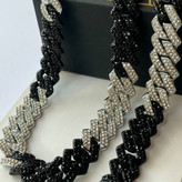 دستبند و گردنبند زنانه دو رنگ طرح کارتیر Cartier فول نگین کاری شده رنگ ثابت با کیفیت بالا کد zel (پس کرایه)