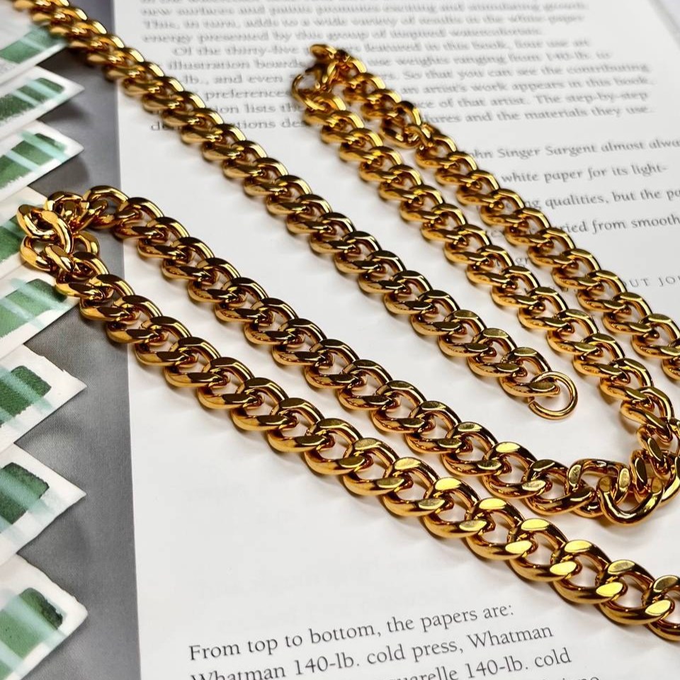 ست گردنبند و دستبند مردانه مدل کارتیر Cartier جنس استیل عیار 316 رنگ کاملا ثابت کد ztk (پس کرایه)