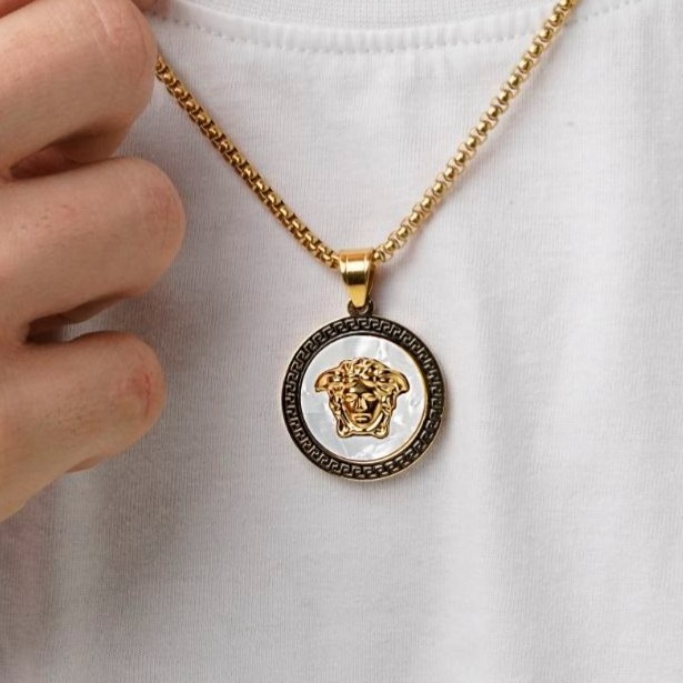 گردنبند های اسپرت طرح ورساچه Versace نگین کاری شده رنگ ثابت کد zsm (پس کرایه)