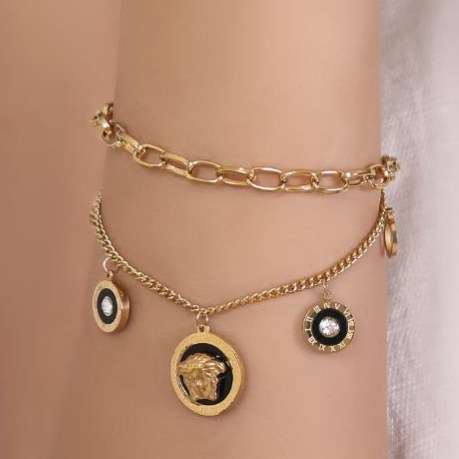دستبند زنانه دولاین طرح ورساچه Versace،کارتیه Cartier،نگین کاری شده فری سایز freesize رنگ ثابت کد zmp (پس کرایه)