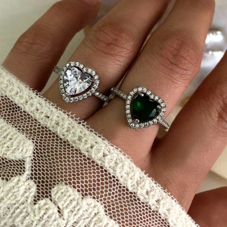 انگشتر جواهر مربعی دو دور نگین کاری شده زنانه فری سایز freesize رنگ ثابت کد sm (پس کرایه)