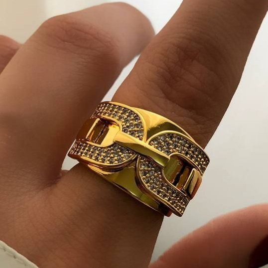 انگشتر زنانه نگین دار طرح دیور Dior فری سایز Freesize رنگ کاملا ثابت کد sm (پس کرایه)