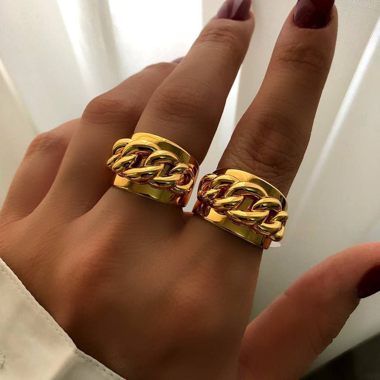 انگشتر زنانه نگین دار طرح شنل CHANEL فری سایز Freesize رنگ کاملا ثابت کد sm (پس کرایه)