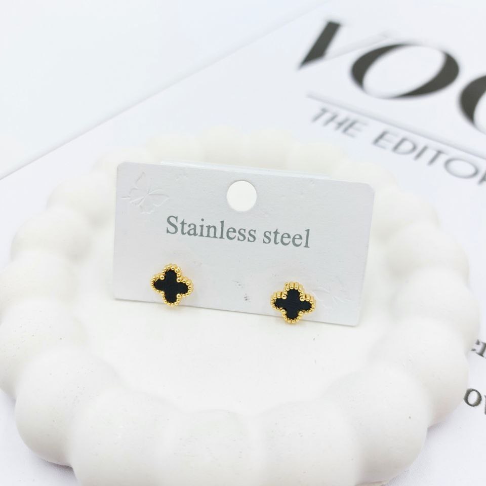 گوشواره استیل زنانه طرح گل ونکلیف Vancleef تنوع رنگ رنگ کاملا ثابت کد mp (پس کرایه)