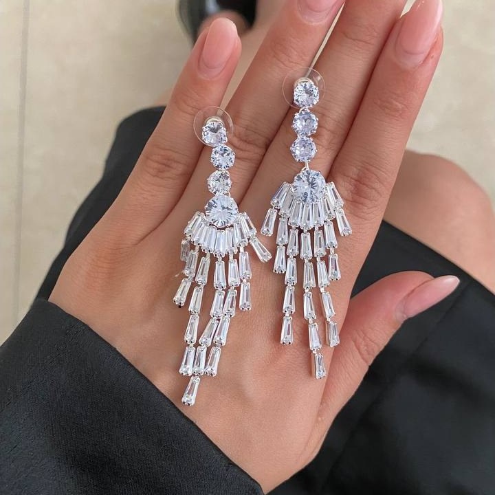 گوشواره زنانه طرح ستاره نگین تنوع طرح رنگ کاملا ثابت کد tj (پس کرایه)