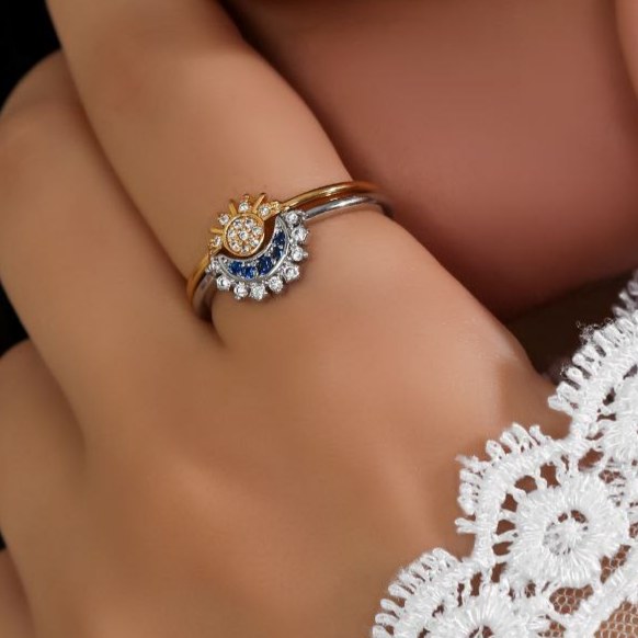 انگشتر جواهری نگین کاری طرح خورشید و ماه رنگ کاملا ثابت کد mp (پس کرایه)