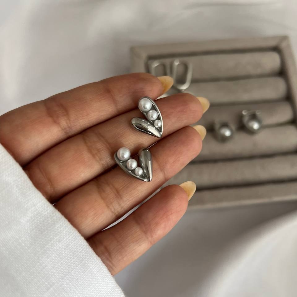 گوشواره استیل زنانه طرح نگین مربع آویز حلقه ای تنوع طرح رنگ ثابت کد tj (پس کرایه)
