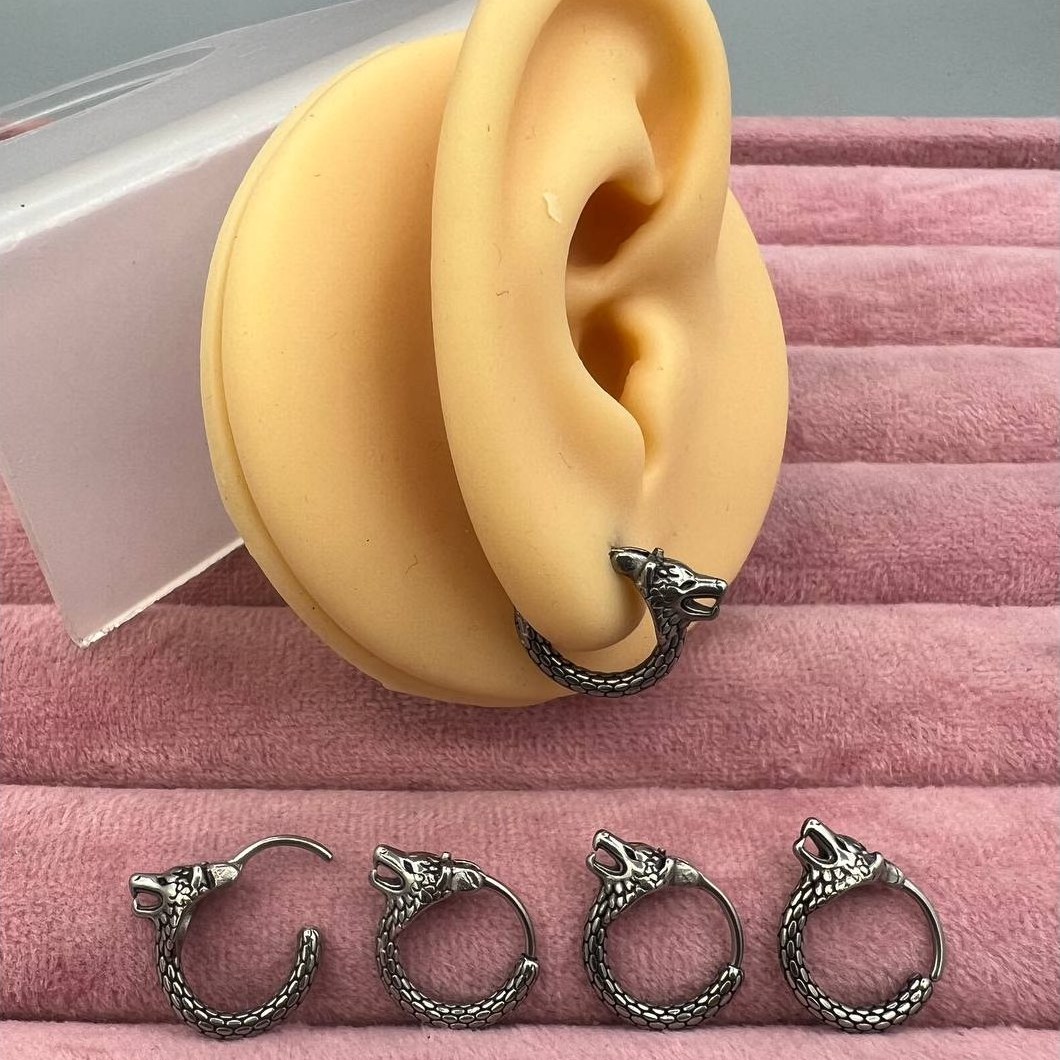 گوشواره استیل زنانه طرح حلقه ای اسپرت تنوع طرح رنگ ثابت و ضد حساسیت کد sf (پس کرایه)