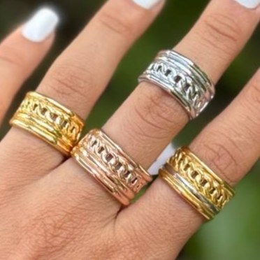 انگشتر استیل زنانه طرح وسط کارتیر Cartier رنگ ثابت کد sm (پس کرایه)
