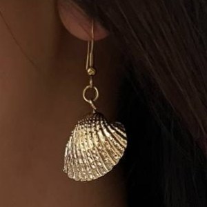 نیم ست گردنبند و گوشواره آبکاری نقره طرح صدف رنگ ثابت کد tj (پس کرایه)