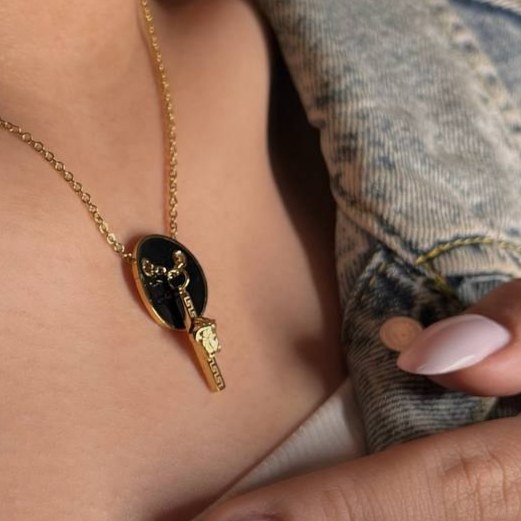 گردنبند و آویز پلاک استیل طرح دایره و بیضی آویز ورساچ VERSACE تنوع طرح رنگ ثابت
