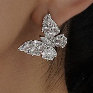 نیم ست طرح جواهری زنانه گردنبند و گوشواره طرح پروانه نگین دار رنگ ثابت کد MP