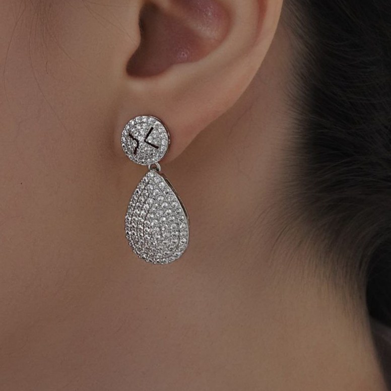 گوشواره جواهری MC jewelry زنانه و مجلسی طرح تمام نگین رنگ ثابت آبکاری نقره کد mp