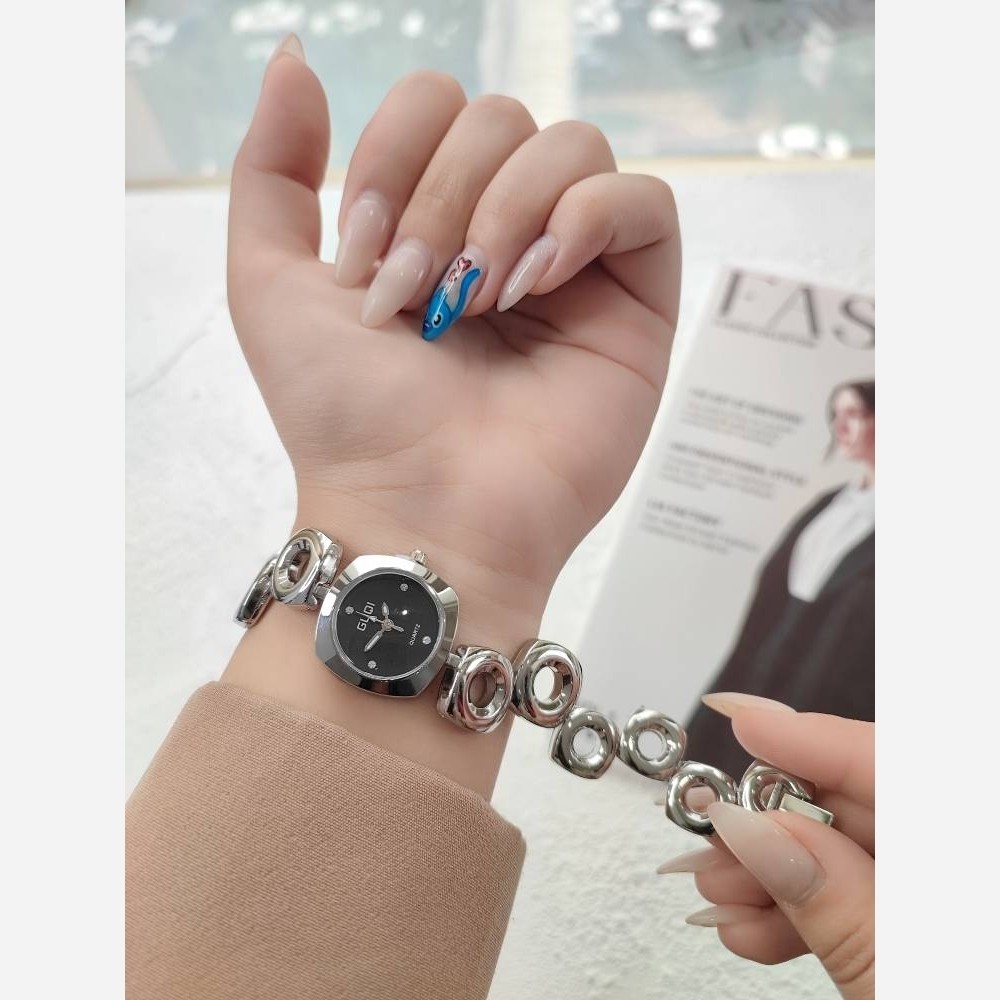 ساعت زنانه مارک GUQi 5757133597
