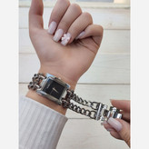ساعت زنانه کارتیر مارک guess 650700708