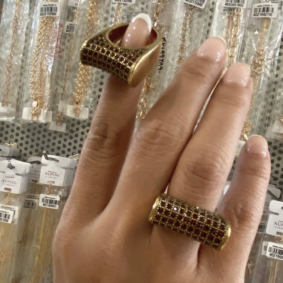 انگشتر زنانه ی استیل رنگ ثابت