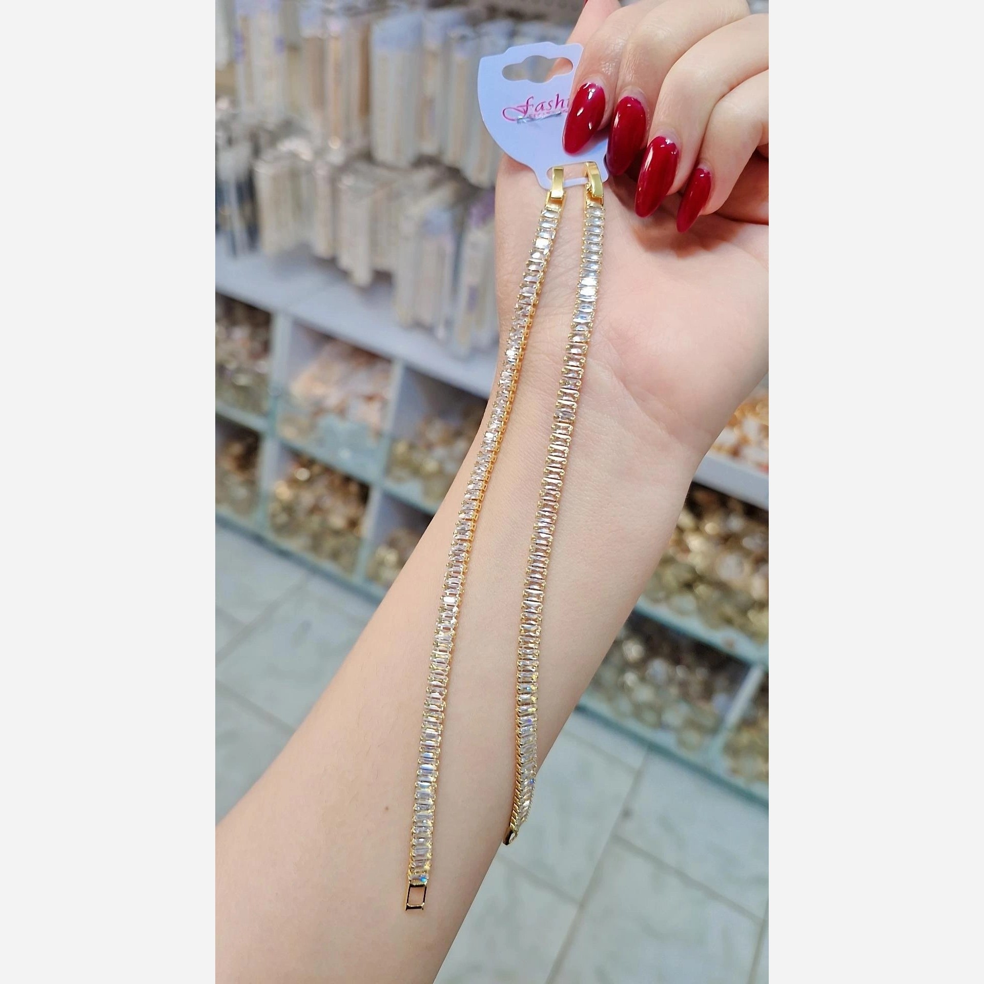 دستبند تنیسی و مشابه طلا رنگ ثابت