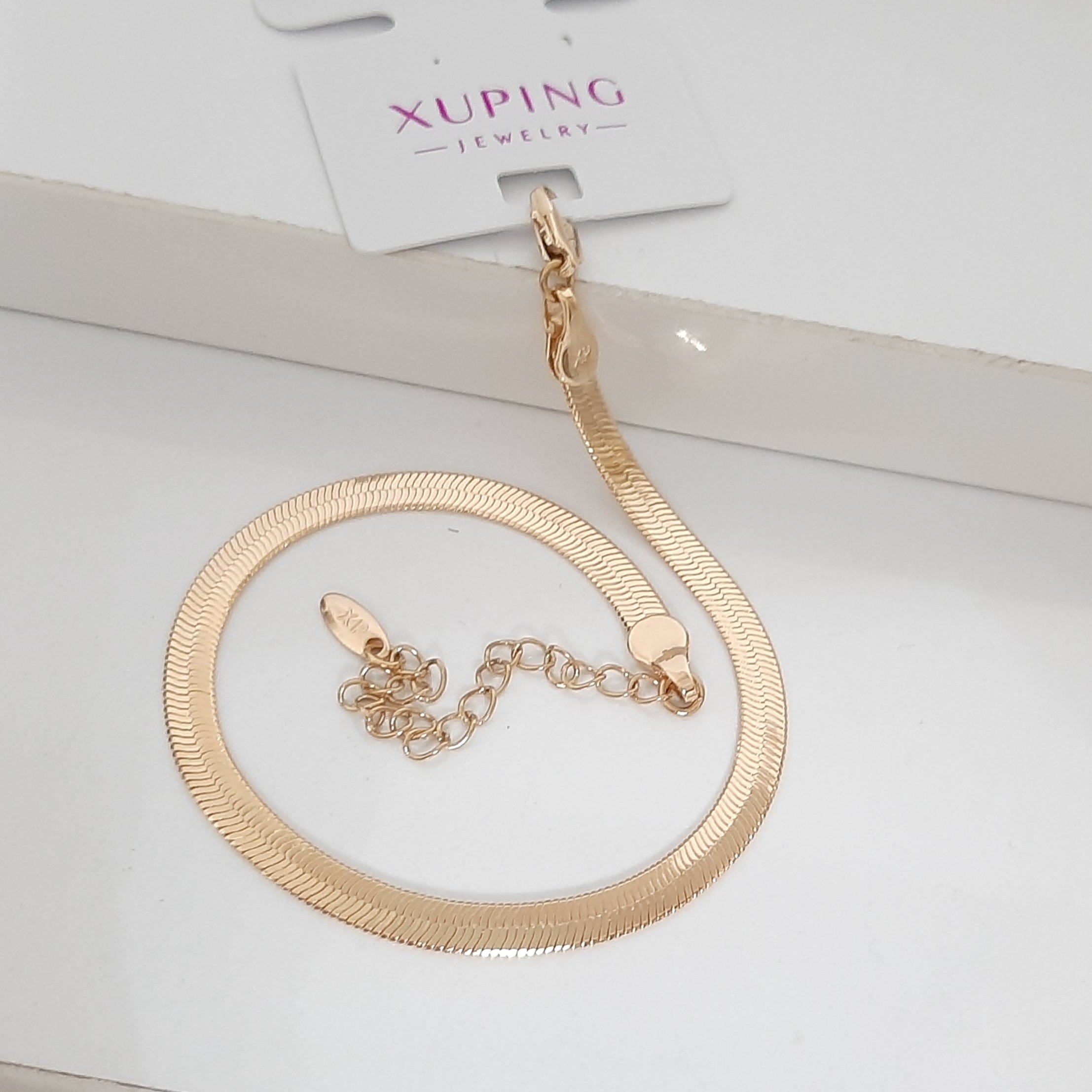 گردنبند ماری ژوپینگ رنگ ثابت با آبکاری طلا و مناسب استفاده مدام ورق بزنید لطفا