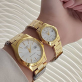ساعت مچی زنانه و یا مردانه قیمت تک کاسیو استیل تاریخدار موتور ژاپن مارک معروف CASIO نمونه درجه یک ارسال رایگان