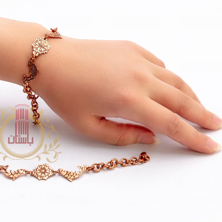 دستبند قلمزنی ماهی وگل داوودی