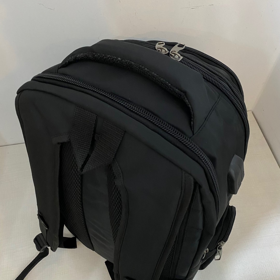کوله پشتی فوق حرفه ای درجه یک برند CAT مناسب برای لپ تاپ بزرگ کوله پشتی دانشجویی (پس کرایه)
