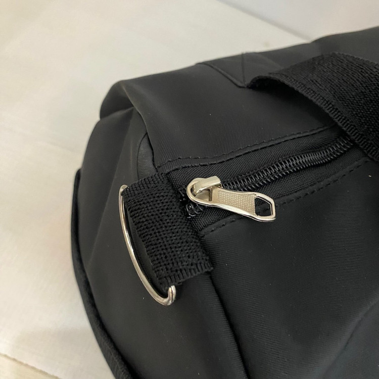 ساک ورزشی برند ZARA شیک و ترند(پس کرایه)