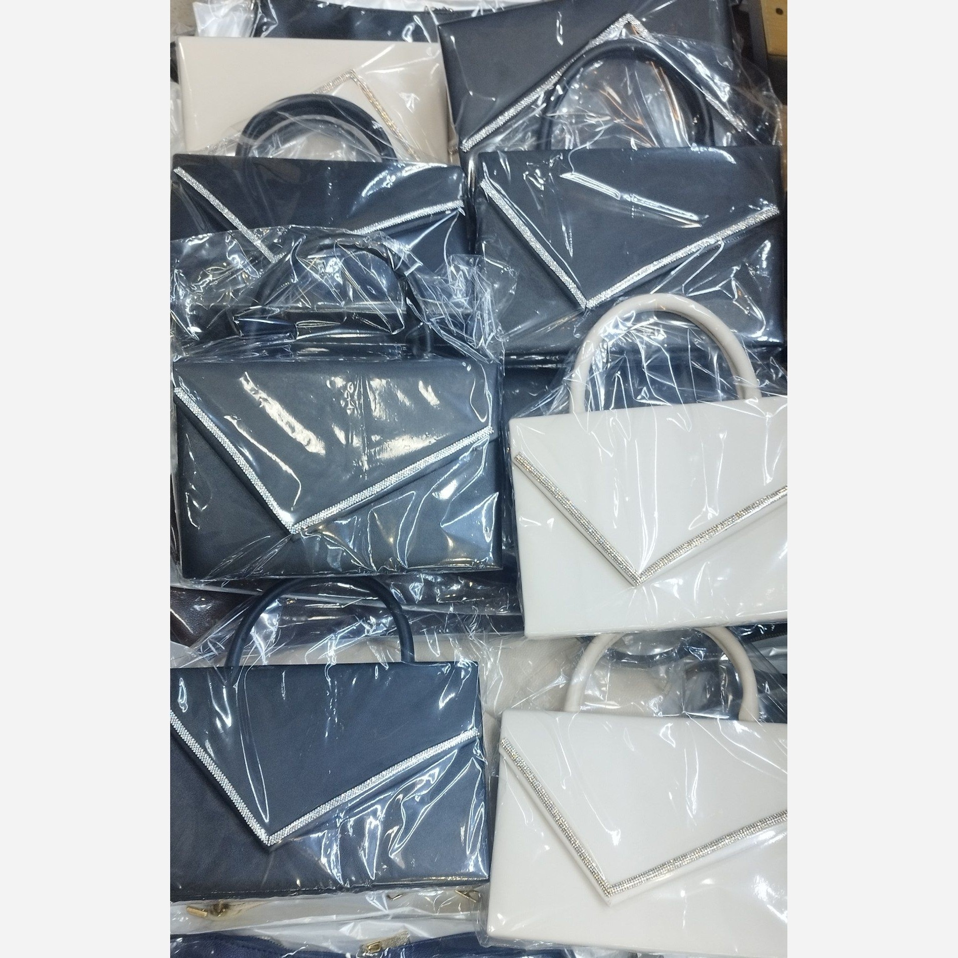 کیف نگین دار مجلسی