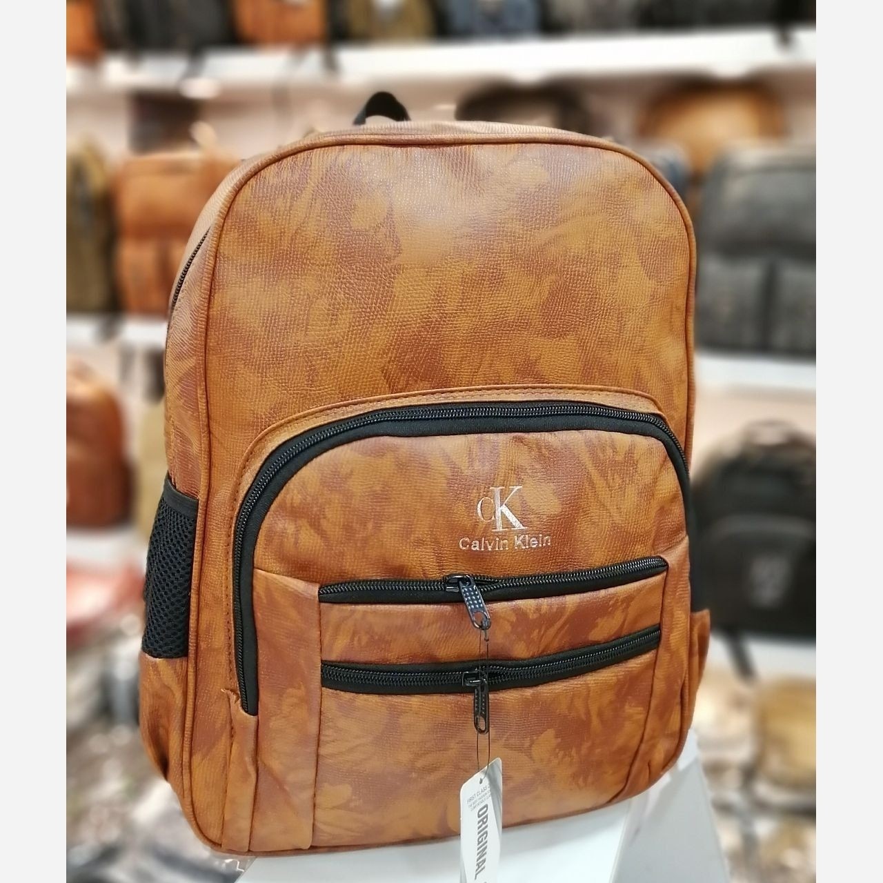 کیف کوله مدارس شیک و جذاب جنس و کیفیت رویه و آستر خارجی اعلا