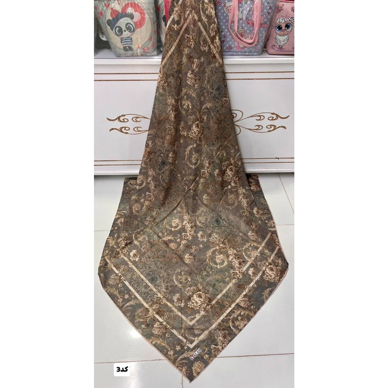 روسری پروانه