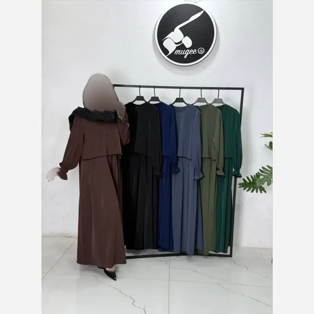 طرح دو تکه پریا جنس کرپ الیزه فری سایز مناسب 38 تا 50