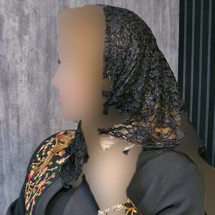 مینی اسکارف توری مشکی فری سایز با طرح دانتل