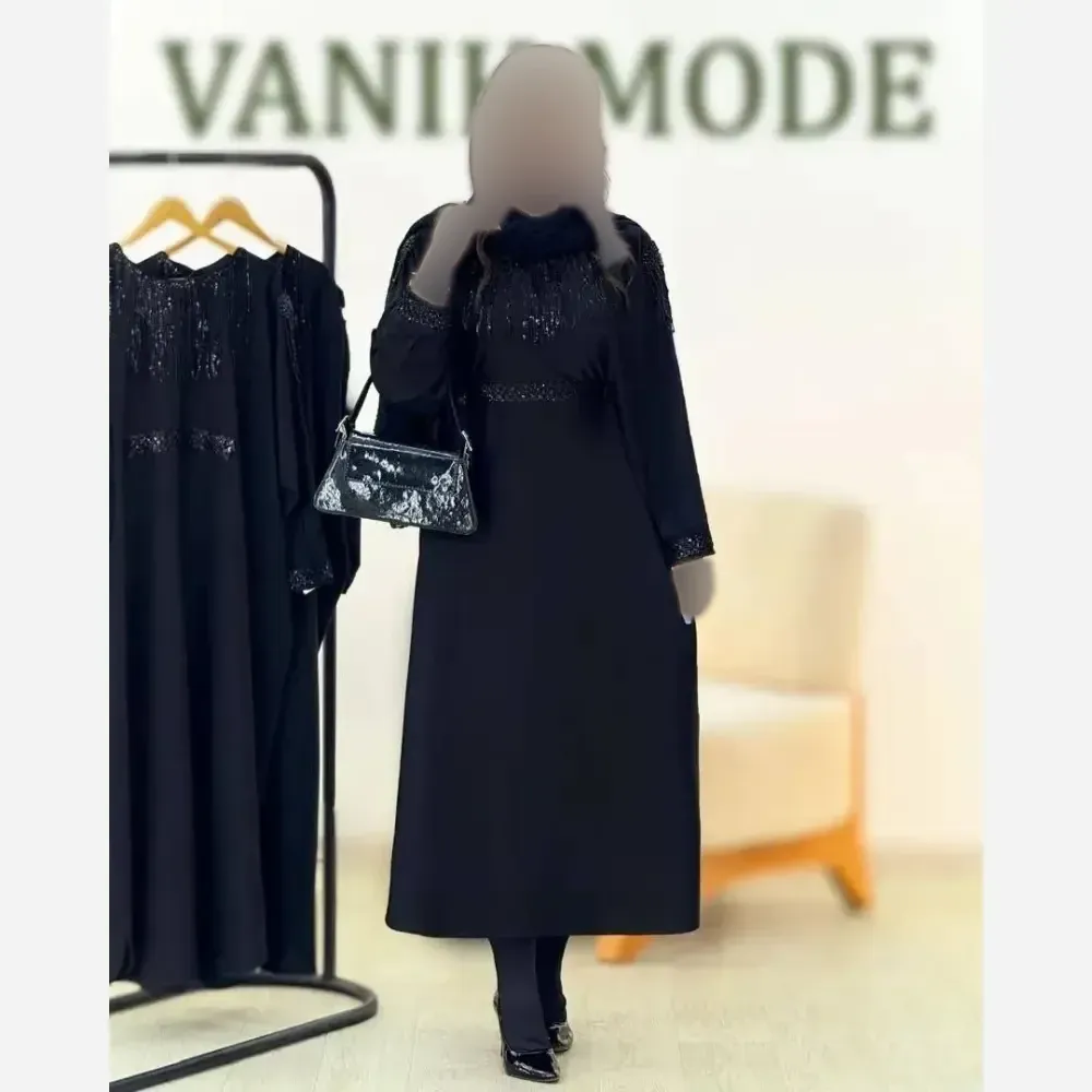 عبایی زنانه مدل مه لقا جنس الیزه مشکی فری سایز 38 تا 52