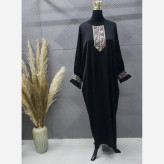 عبا زنانه مدل سارا جنس کرپ ندا مازراتی با خرجکار سوزن دوزی رنگ مشکی