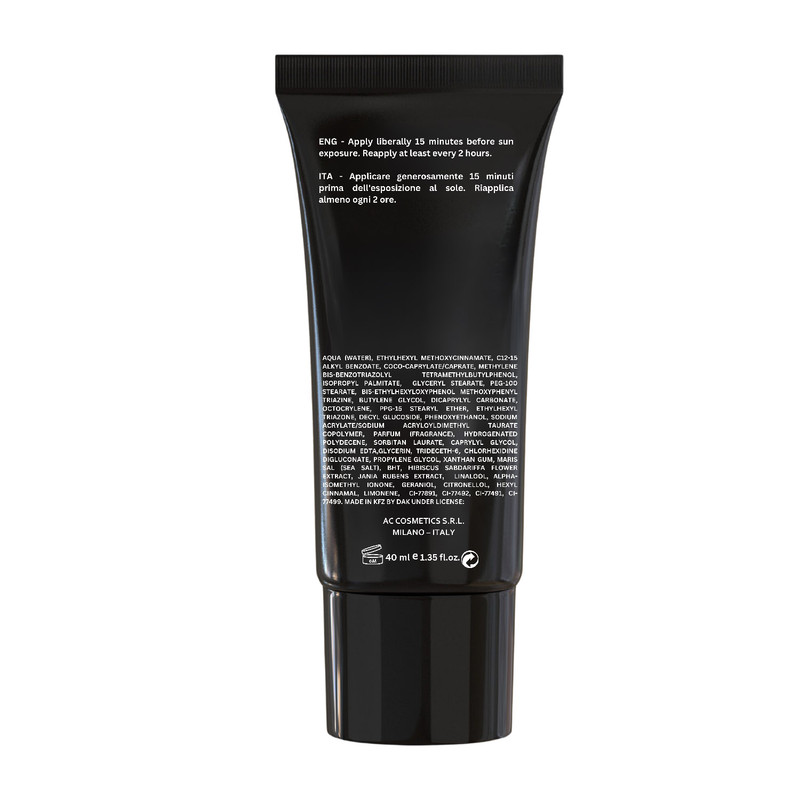 کرم ضدآفتاب رنگی اورلین SPF50 مدل 01 photo care حاوی محافظ PA+++ ،UVA ،UVB، فاقد چربی و غیرکمدونزا، مناسب انواع پوست حجم 40 میلیلیتر