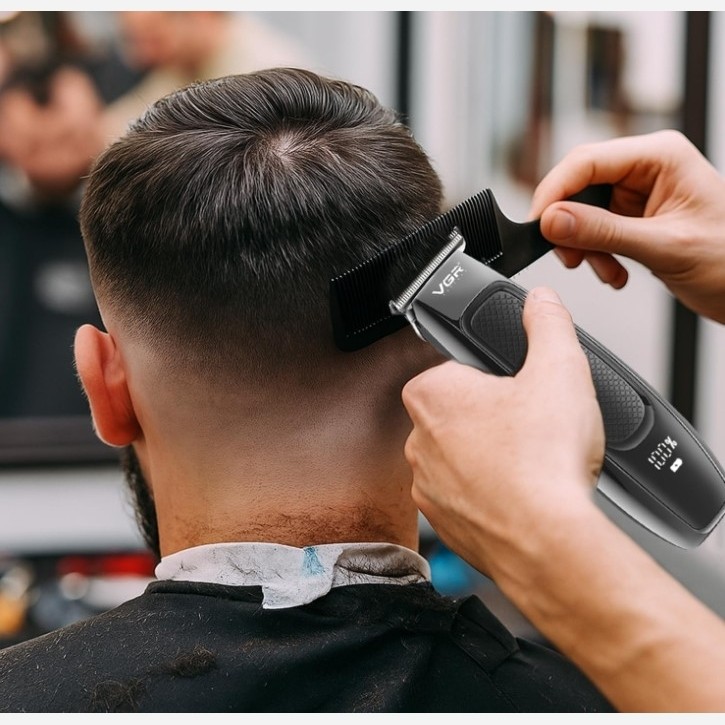 ماشین اصلاح موی سر و صورت ضد آب و برش مستقیم و ریش تراش وی جی آر خط زن شارژی V-255 ورژن جدید 255 ( گناوه مارکت )