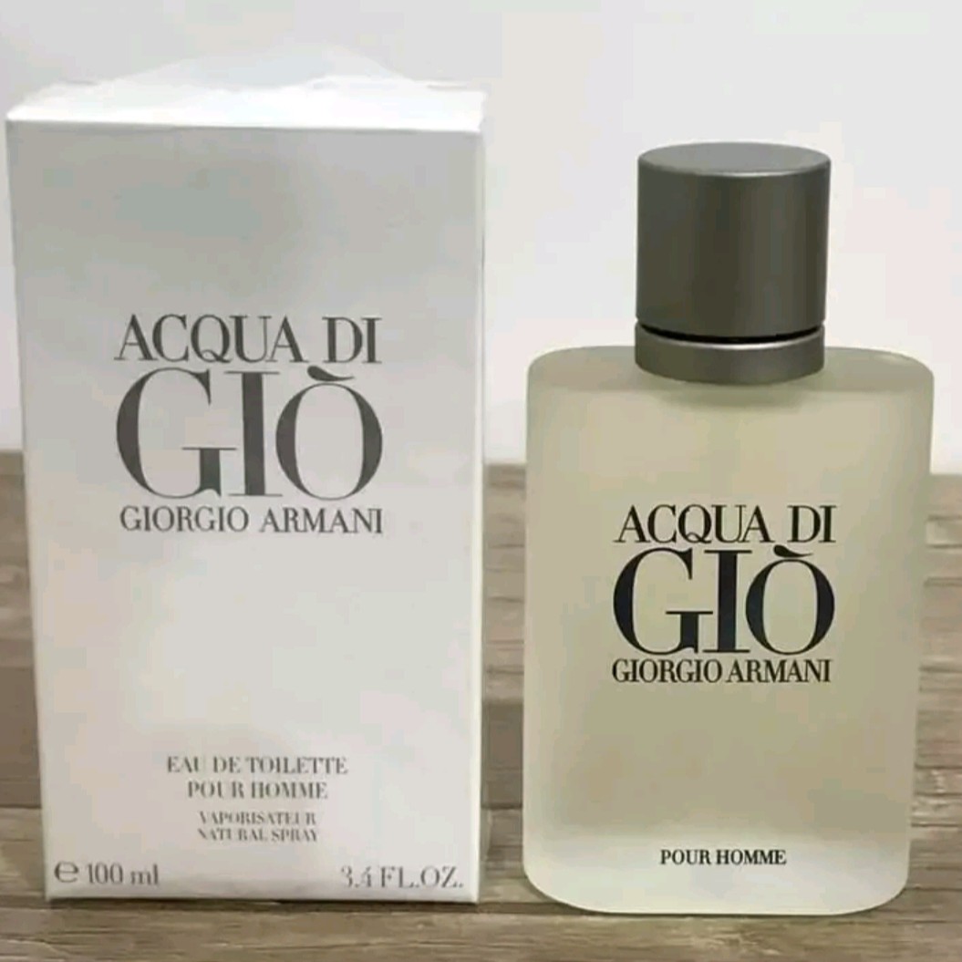 ادکلن جذاب آکواجیو مردانه عطر جورجیوآرمانی رایحه خنک