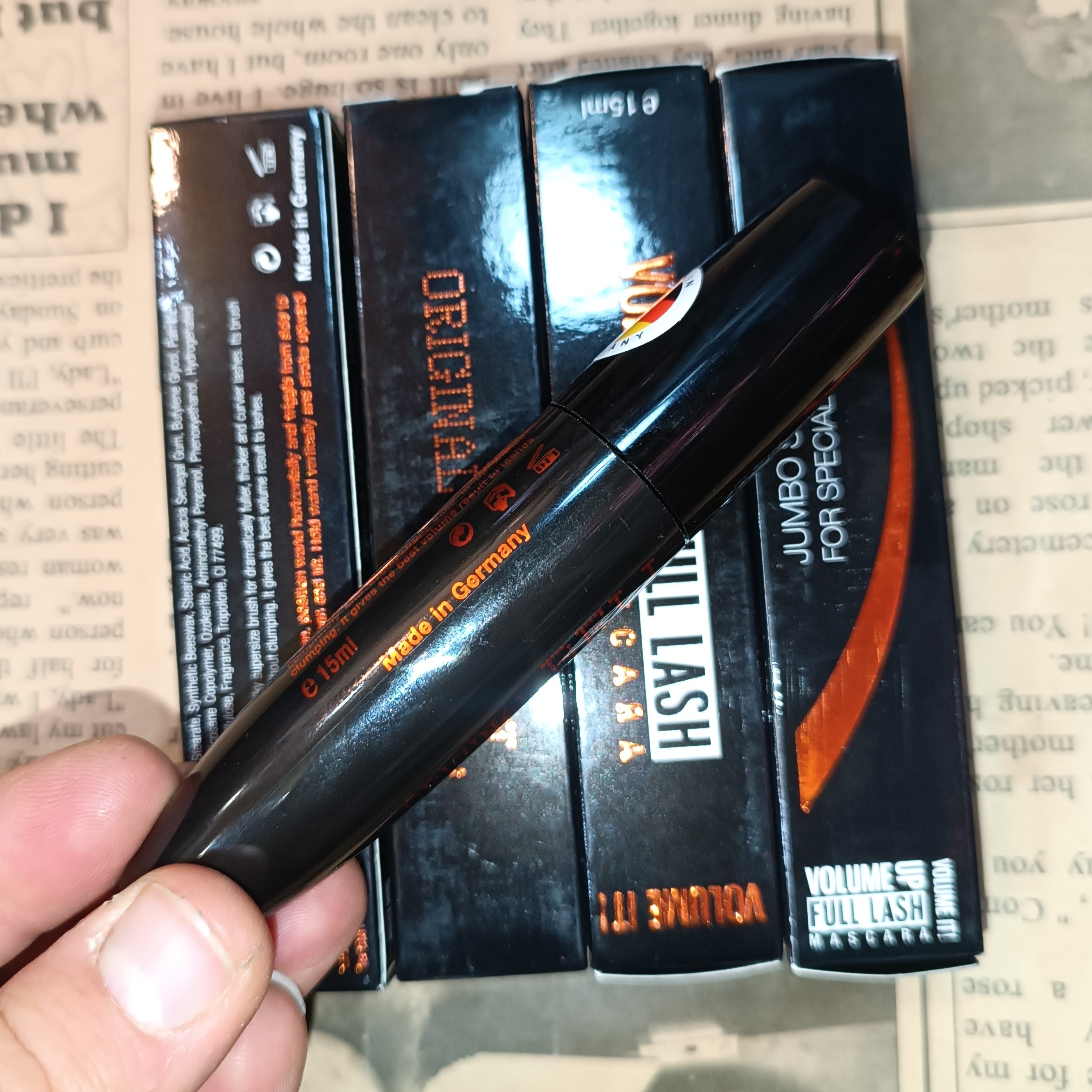 ریمل بل فول لش اورجینال ساخت آلمان bell full lash volume up mascara ریمل چشم بدون سرب ریمل بل اصل ریمل ضدحساسیت بل مشکی