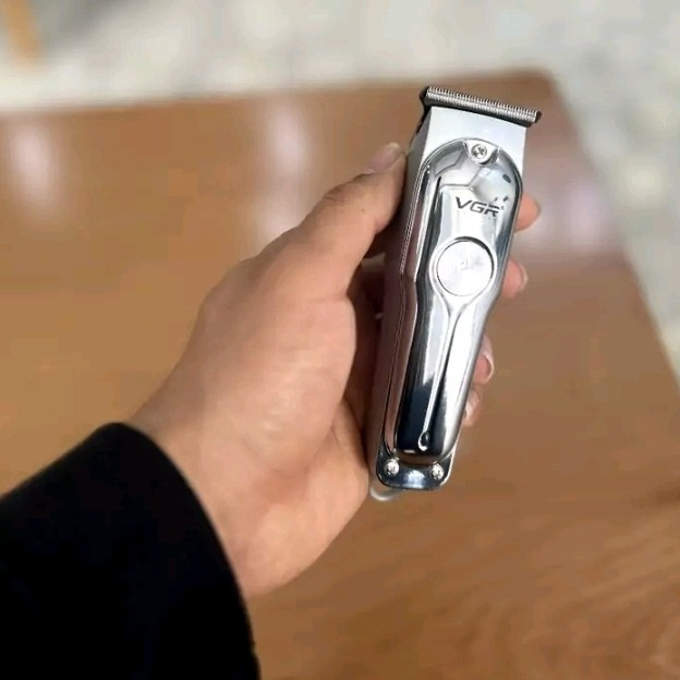 ماشین اصلاح سر و صورت VGR-071 اصلی ریش تراش خط زن و سایه زن وی جی ارvgr071 اصل