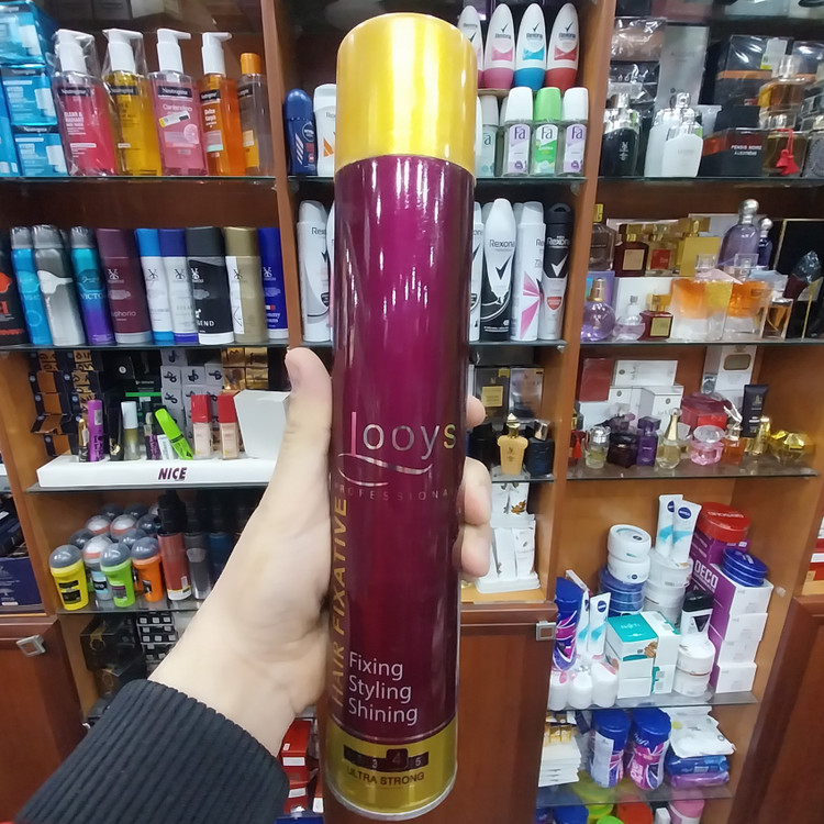 اسپری و تافت و نگهدارنده موی لوئیزشناره 4 قرمز 500 میل ماندگاری بالا بدون بو مناسب حرفه ای ها