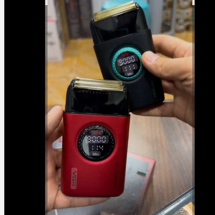 شیور شارژی وی جی آر مدل VGR V-377