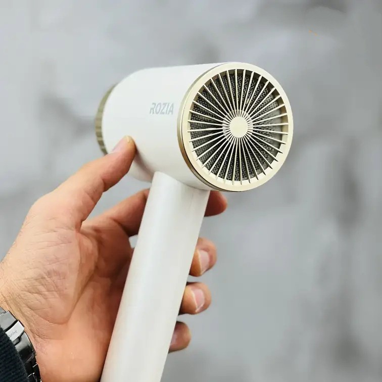 سشوار مسافرتی 1800 وات روزیا مدل Travel hair dryer 1800 watts Rosia model .